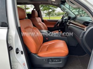 Xe Lexus LX 570 Super Sport 2016