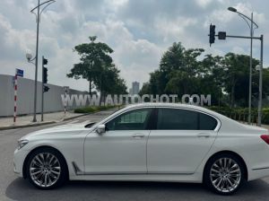 Xe BMW 7 Series 740Li 2018