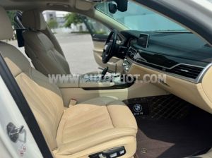Xe BMW 7 Series 740Li 2018