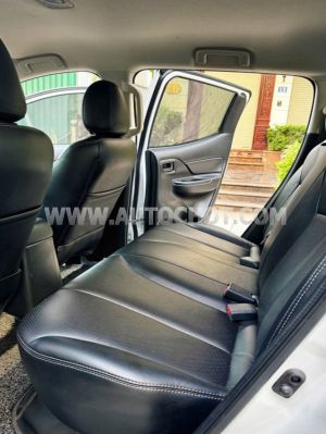 Xe Mitsubishi Triton 4x2 AT Mivec 2020