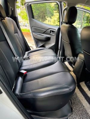 Xe Mitsubishi Triton 4x2 AT Mivec 2020