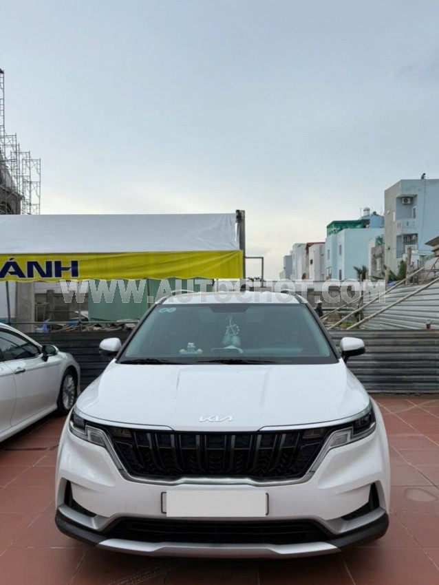 Kia Carnival Luxury 2.2D 2024