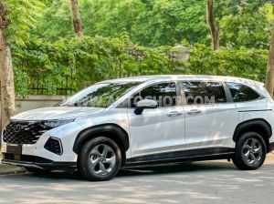Xe Hyundai Custin Tiêu Chuẩn 1.5T 2024