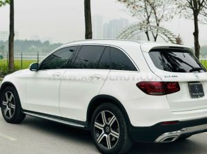 Xe Mercedes Benz GLC 200 4Matic 2019