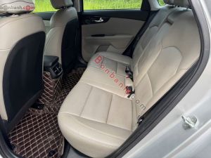 Xe Kia Cerato 1.6 AT Luxury 2021