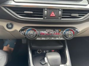 Xe Kia Cerato 1.6 AT Luxury 2021