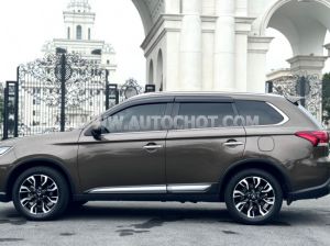 Xe Mitsubishi Outlander Premium 2.0 CVT 2021