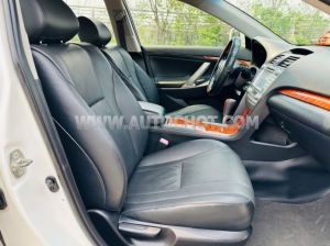 Xe Toyota Camry 2.0E 2011