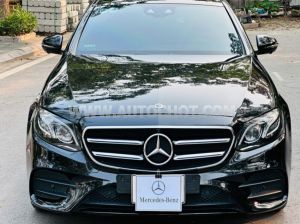 Xe Mercedes Benz E class E300 AMG 2019