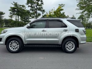Xe Toyota Fortuner 2.7V 4x2 AT 2014