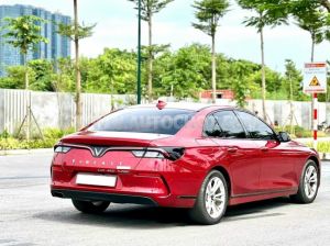 Xe VinFast Lux A 2.0 Tiêu chuẩn 2022