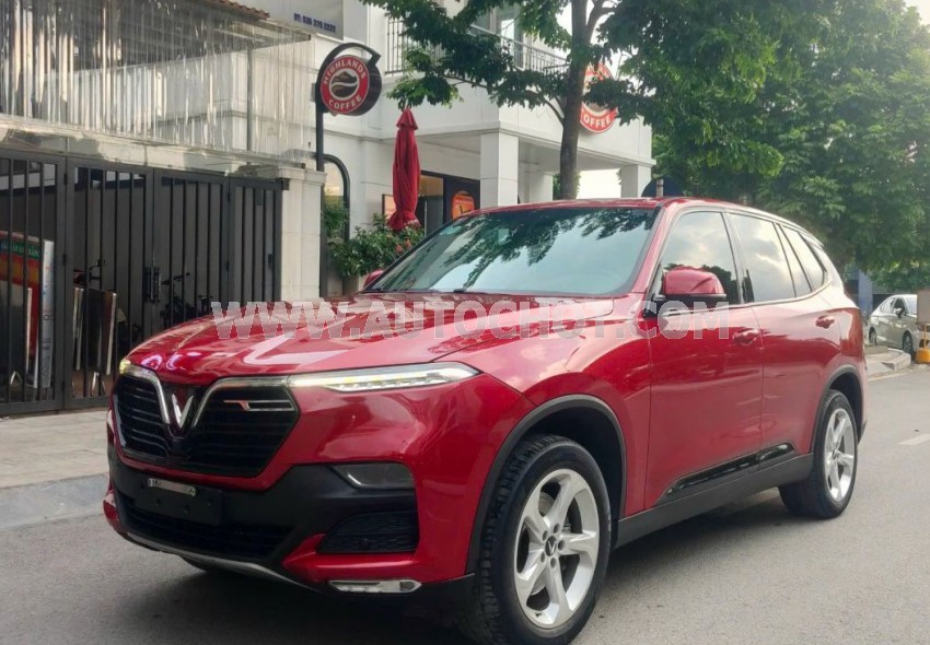 VinFast Lux SA 2.0 2.0 AT 2019