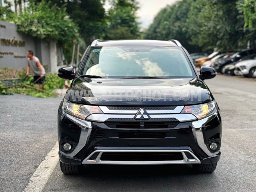 Mitsubishi Outlander 2.0 CVT 2022