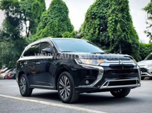 Xe Mitsubishi Outlander 2.0 CVT 2022