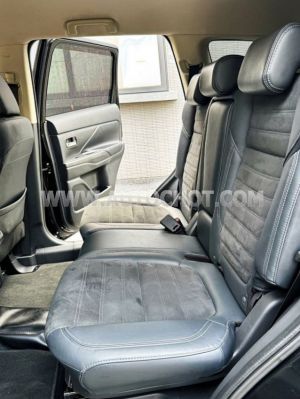 Xe Mitsubishi Outlander 2.0 CVT 2022