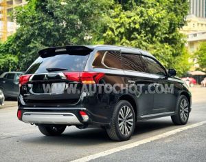Xe Mitsubishi Outlander 2.0 CVT 2022