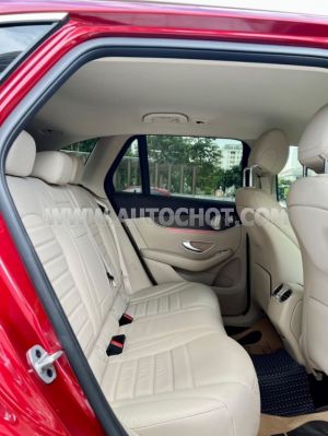 Xe Mercedes Benz GLC 200 4Matic 2020