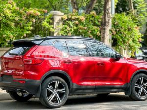 Xe Volvo XC40 T5 AWD R-Design 2019