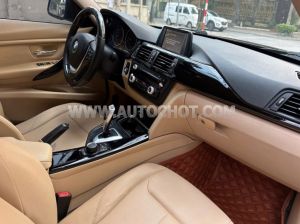 Xe BMW 3 Series 320i 2012