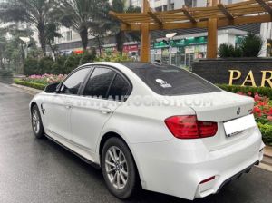 Xe BMW 3 Series 320i 2014