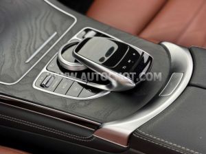 Xe Mercedes Benz GLC 300 4Matic 2017