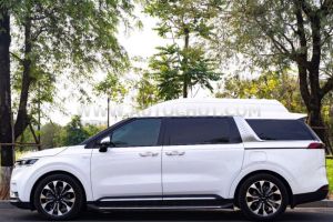 Xe Kia Carnival Royal 2.2D 2022