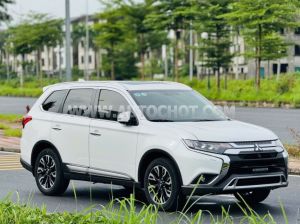 Xe Mitsubishi Outlander 2.0 CVT Premium 2020