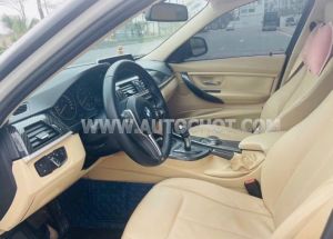 Xe BMW 3 Series 320i 2013