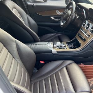 Xe Mercedes Benz GLC 250 4Matic 2017