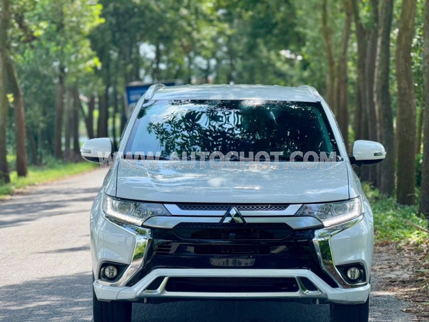 Mitsubishi Outlander 2.0 CVT 2022