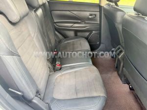 Xe Mitsubishi Outlander 2.0 CVT 2022