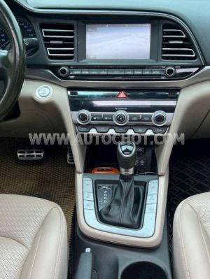 Xe Hyundai Elantra 2.0 AT 2020