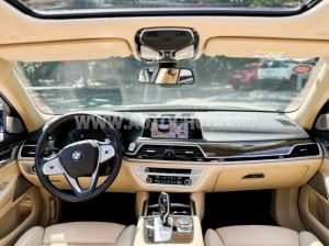 Xe BMW 7 Series 730Li 2020