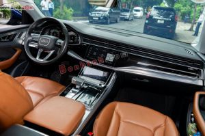 Xe Audi Q8 55 TFSI S-Line Quattro 2020