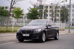 Xe BMW 5 Series 528i GT 2015