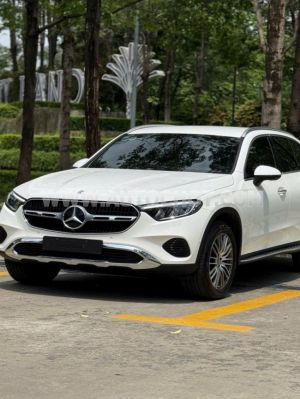 Xe Mercedes Benz GLC 200 4Matic 2024