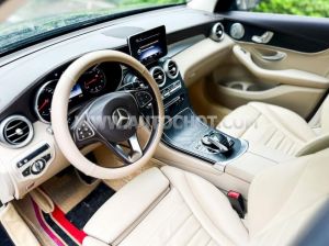 Xe Mercedes Benz GLC 300 4Matic 2018