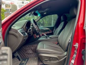 Xe VinFast Lux SA 2.0 Premium 2.0 AT 2019