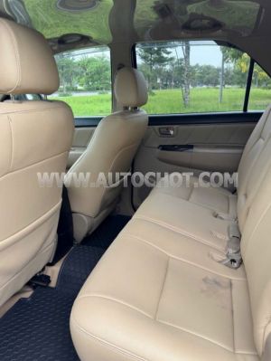 Xe Toyota Fortuner 2.7V 4x2 AT 2014