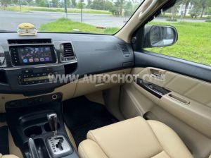 Xe Toyota Fortuner 2.7V 4x2 AT 2014