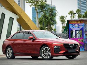 Xe VinFast Lux A 2.0 2.0 AT 2020