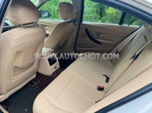 Xe BMW 3 Series 320i 2015