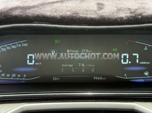 Xe Hyundai Custin Tiêu Chuẩn 1.5T 2024