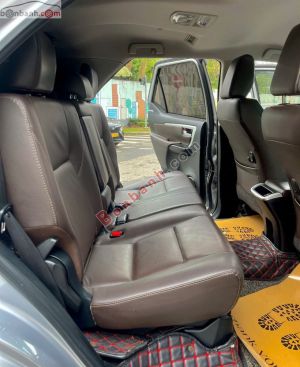 Xe Toyota Fortuner 2.7V 4x2 AT 2019