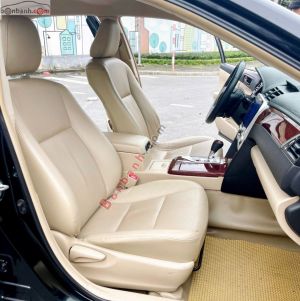 Xe Toyota Camry 2.0E 2013
