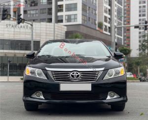 Xe Toyota Camry 2.0E 2013