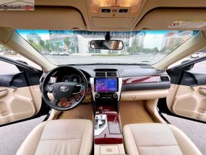 Xe Toyota Camry 2.0E 2013