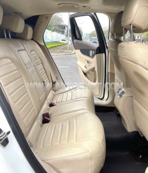 Xe Mercedes Benz GLC 300 4Matic 2017