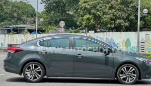 Xe Kia Cerato 1.6 AT 2017