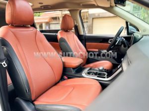 Xe Kia Carnival Signature 2.2D 2024